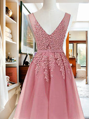 V Neck Sleeveless Applique Tulle Beading Homecoming Dresses