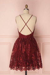 Burgundy V-Neck Lace Short Backless Prom Dresses, Cute Lace Party Dresses