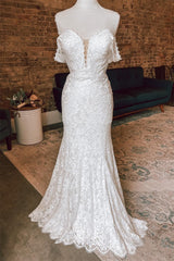 White Plunging Off-the-Shoulder Lace Mermaid Long Wedding Dresses