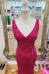 Magenta Sequin V-Neck Mermaid Long Prom Dresses