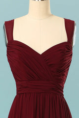 Elegant Pleated Burgundy Bridesmaid Dresses with Keyhole