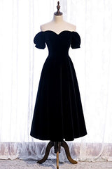 Off the Shoulder Black Velvet Party Dress