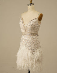 Gorgeous White Spaghetti Straps Beaded Homecoming Dresses With Feather