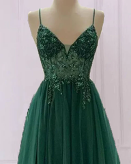 Emerald Green Tulle Prom Dresses Beaded V Neck