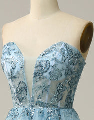 Sky Blue A-Line Tea Length Strapless Party Dresses With Beading