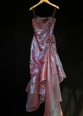 स्पेगेटी स्ट्रैप्स पर्पल मरमेड विंटेज रफ़ल्ड प्रोम ड्रेस