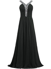 A-Line Halter Chiffon Pleats Bridesmaid Dresses With Beading