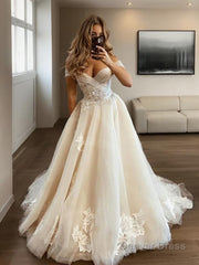 A-Line/Princess Off-the-Shoulder Sweep Train Tulle Wedding Dresses With Appliques Lace