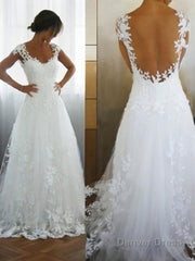 A-Line/Princess V-neck Sweep Train Tulle Wedding Dresses With Appliques Lace