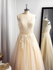 A-line Spaghetti Straps Appliques Lace Floor-Length Tulle Dresses