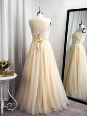 A-line Spaghetti Straps Appliques Lace Floor-Length Tulle Dresses