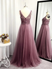 A-line V-neck Appliques Lace Floor-Length Tulle Dresses