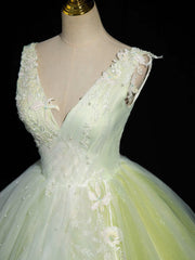 A-Line V Neck Lace Tulle Green Long Prom Dresses, Green Sweet 16 Dresses