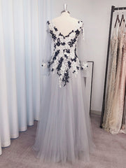 A-line V-neck Long Sleeves Appliques Lace Floor-Length Tulle Dresses