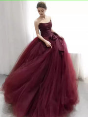 Ballkleid Burgund trägerloses Abschlussballkleid Abendkleid