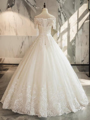 Ball-Gown Off-the-Shoulder 1/2 Sleeves Appliques Lace Floor-Length Tulle Wedding Dresses