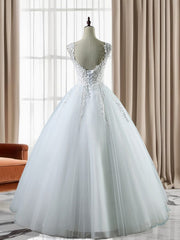 Ball-Gown Sweetheart Applique Floor-Length Tulle Wedding Dresses