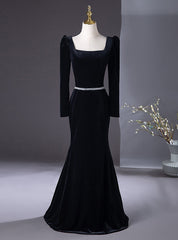 Black Mermaid Velvet Long Sleeve Prom Dresses