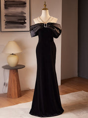 Black Sheath Velvet Pearls Prom Dresses