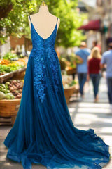 Blue A-line V Neck Prom Dresses Spaghetti Straps Sweep Train Tulle Evening Dresses With Appliqued