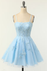 Lindo brillo Blue Blue Homecoming Vestidos A Line Sequins Vestidos de baile cortos con apliques