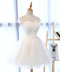 Cute White Lace Short Prom Dresses, White Homecoming Dresses