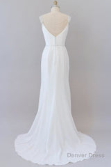 Elegant Ruffle Beading Chiffon Sheath Wedding Dress