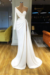 Elegant White Long Sleeve One Shoulder Prom Dresses With Split