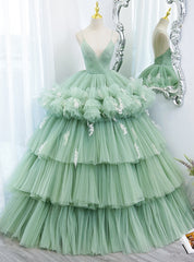 Green Tulle Spaghetti Straps V-neck Quinceanera Dress