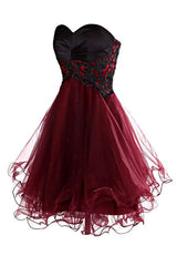 Lovely Cute Appliques Burgundy Sweetheart Organza Lace Up Short Homecoming Dresses