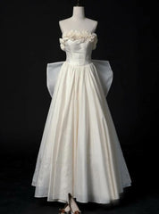 Ivory Satin Strapless Pleats Flower Wedding Dresses