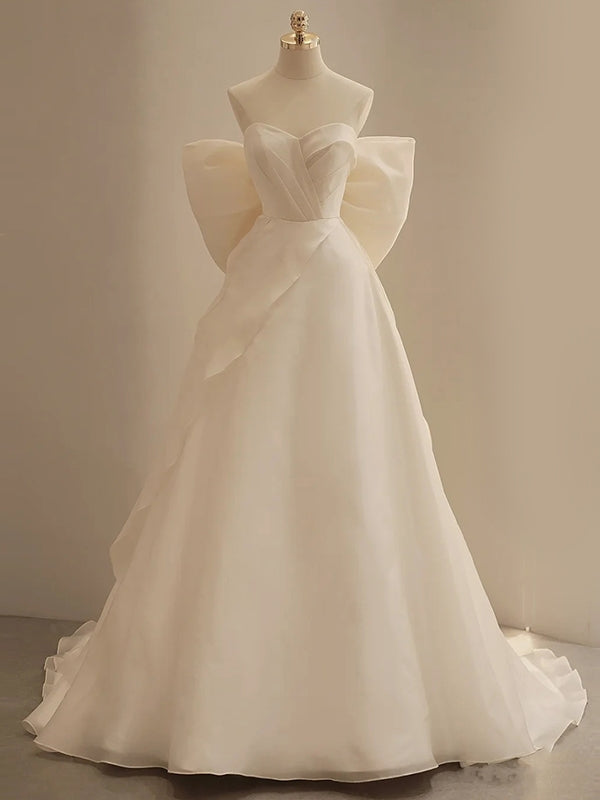 Ivory Tulle Sweetheart Bow Wedding Dress