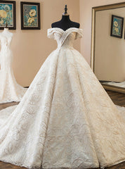 Luxury Champagne Ball Gown Lace Off The Shoulder Wedding Dresses With Pearls