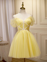 Mini/Short Yellow Prom Dresses, Yellow Cute Homecoming Dresses With Beading Lace