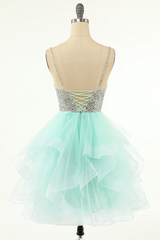 Mint Green Homecoming kjoler stropper V-hals Multi-lag Beaded Prom kjoler