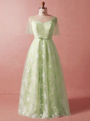 Plus Size Green Lace Tulle Short Sleeve V-neck Prom Dresses