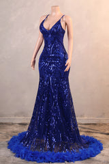 Royal Blue Prom Kleider PAINE MERMID LANGE EINFAHREN Kleider bodenlange ärmellose Spaghetti -Riemen mit Feder