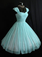 Vintage Sky Blue Chiffon Cap Sleeve Homecoming Dresses