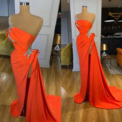 Silver Sequined One-shoulder Orange High-split Prom Dresses