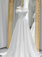 Simple White Satin Pleats Wedding Dresses