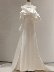 Simple White Satin Strapless Wedding Dresses