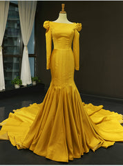 Simple Yellow Mermaid Satin Long Sleeve Prom Dresses With Long Train