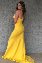 Sparkly Yellow Sweetheart Long Prom Dress with Beading