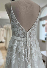 Straps A-line Tulle/Lace Beach Wedding Dresses