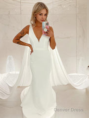 Trumpet/Mermaid V-neck Sweep Train Stretch Crepe Wedding Dress