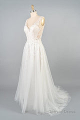 V-neck Appliques Tulle A-line Wedding Dress