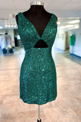 V-Neck Hunter Green Sequin Cutout Short Homecoming Dresses