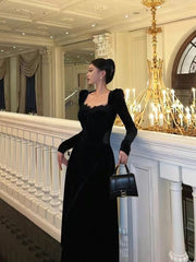 Vintage Balck Long Sleeve Dresses Woman Elegant Fashion Velvet Prom Dresses