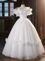 Vintage White Tulle Flower Wedding Dress