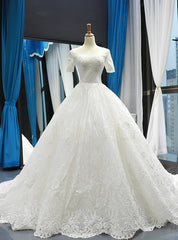 White Ball Gown Tulle Appliques Short Sleeve Wedding Dress With Train